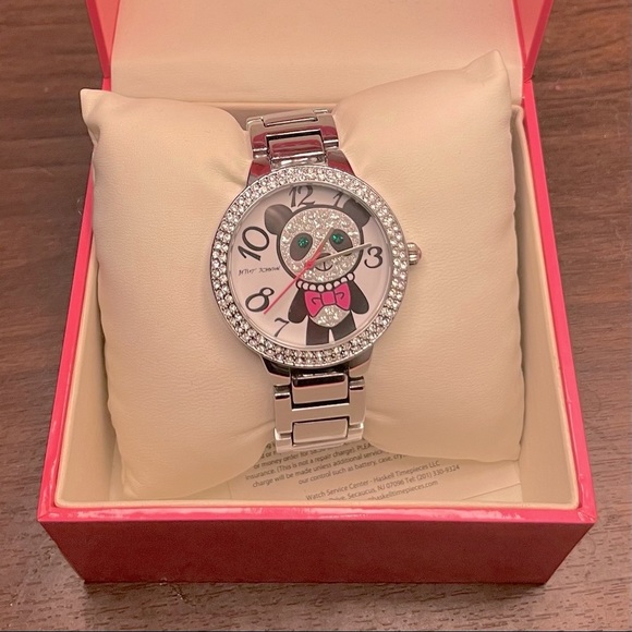 BETSEY JOHNSON Panda Watch NEEDS BATTERY REPLACEMENT - Picture 3 of 5